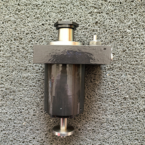 油缸1845H090R30DM (10)