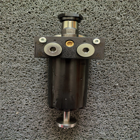 油缸1845H090R30DM (2)