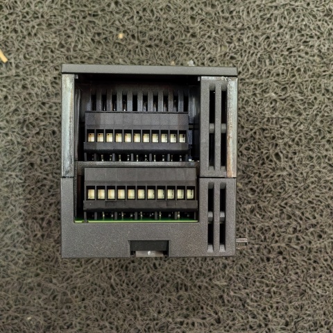 模塊6ES7288-2DR32-0AA0 (4)