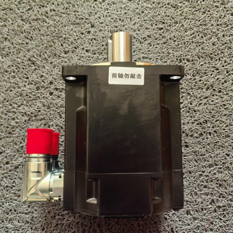 伺服電機(jī)AKM51E-ACCNR-00 (5)