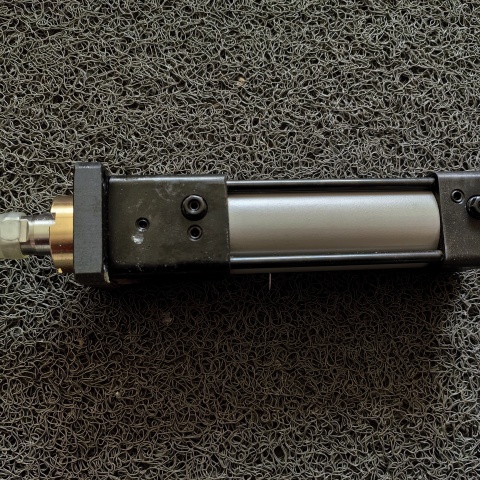 油缸100H-2 2FA32BB65-DB (4)