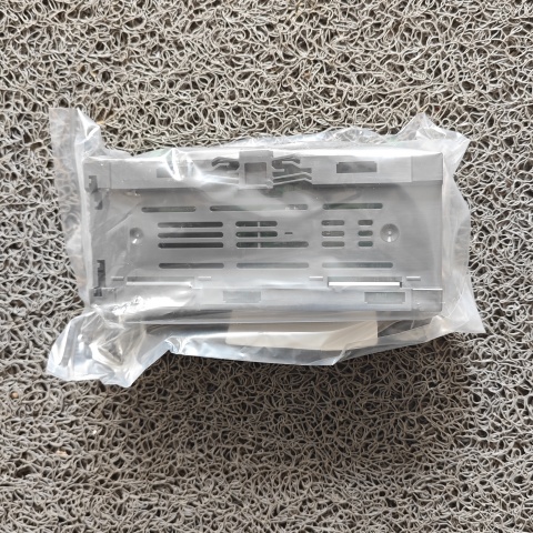 PLC模塊NZ2GN2S-60AD4 (4)