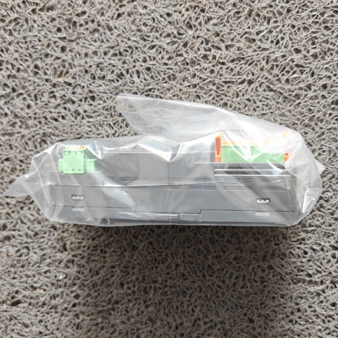 PLC模塊NZ2GN2S-60AD4 (5)