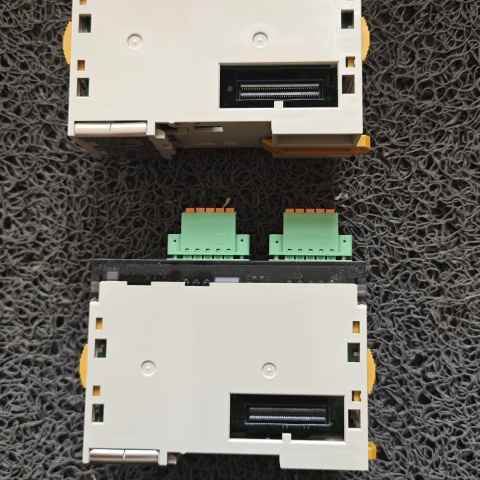 模塊 CJ1W-SCU32 (6)