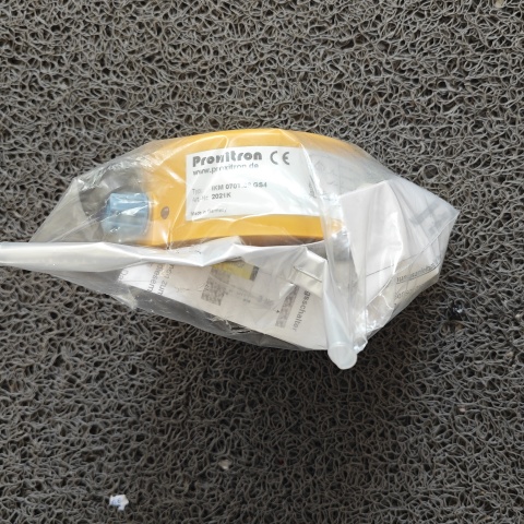 電感式接近開(kāi)關(guān) IKM 070T