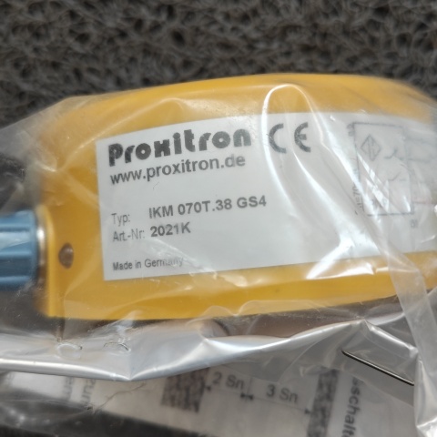 電感式接近開(kāi)關(guān) IKM 070T