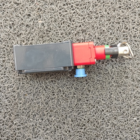 拉繩開關(guān) FD 2078-M2 (6)