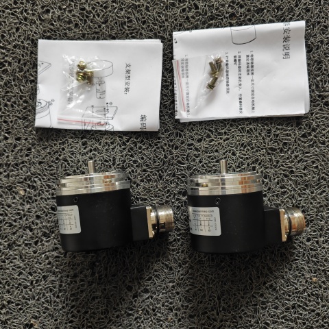 編碼器 RVI58N-032AAR66N-02500 (2)