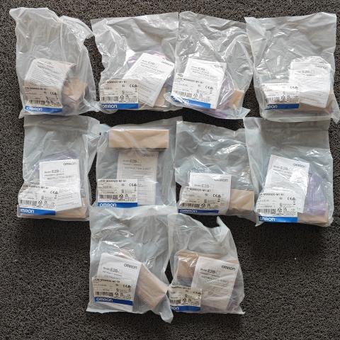 接近開(kāi)關(guān) E2B-M30KN20-M1-B1 OMS (1)