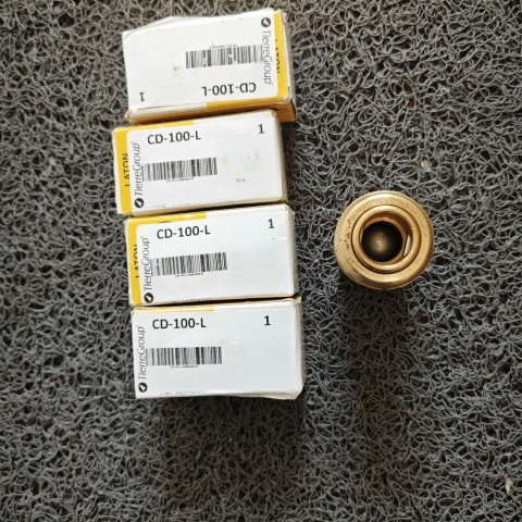 快速插拔式單向閥 CD-100-L (4)