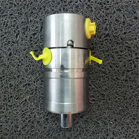 旋轉(zhuǎn)接頭95