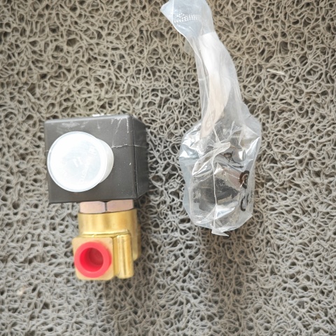 電磁閥A036862 (5)