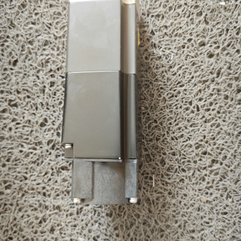 電機(jī)HG-KN13BJ-S100 (4)