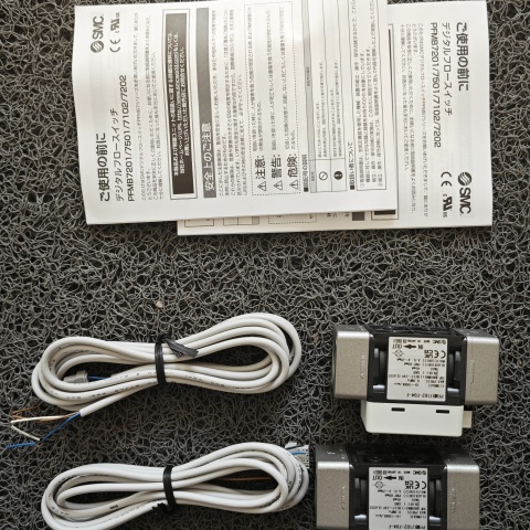 流量開(kāi)關(guān)PFMB7102-F04-F (1)