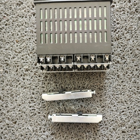 控制器KM50-E1-FLK (1)