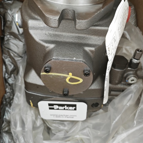 液壓泵PVP23302R6A4M21 (3)