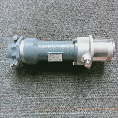 母插頭female plug 331232S 3PX4 (2)