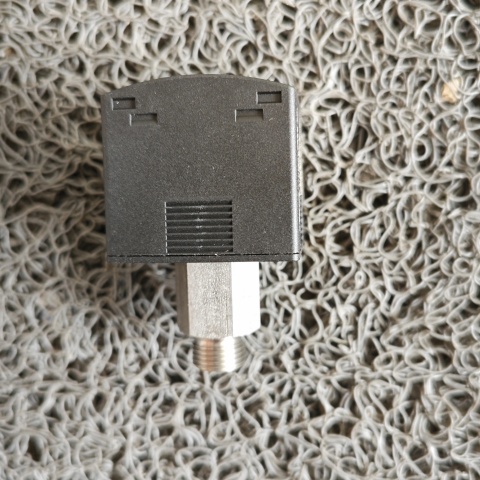 傳感器8035544SPAN-P10R-G18M-PN-PN-L1 (8)