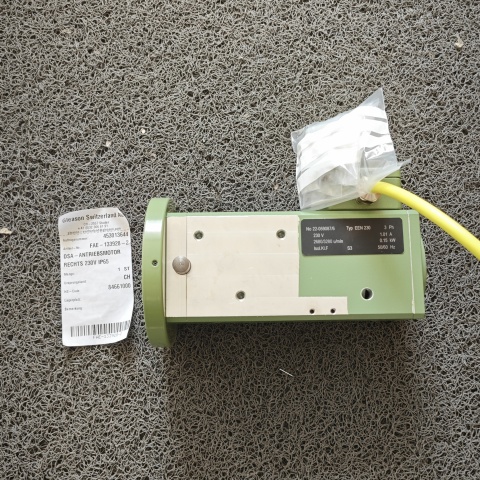 電機(jī)FAE-133928-2 (2)