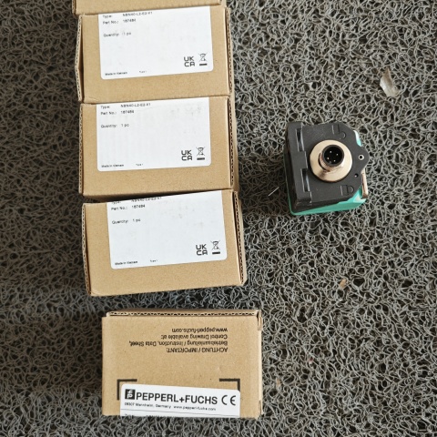 接近開關 NBN40-L2-E2-V1 (6)