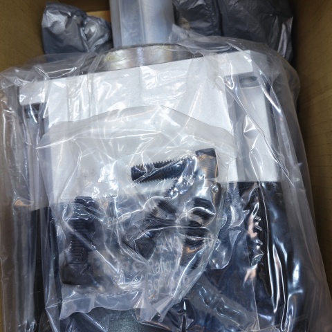 減速機 PGX180-H-10 (2)