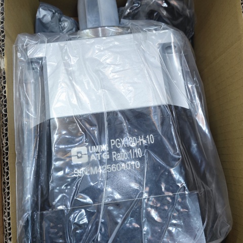 減速機 PGX180-H-10 (1)